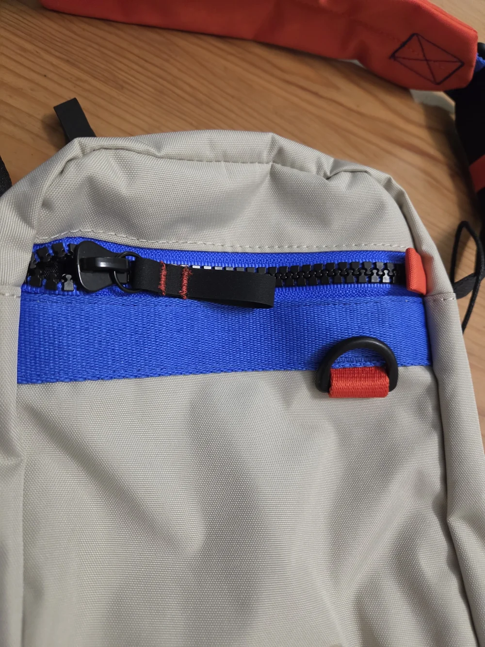 Puma beige crossbody